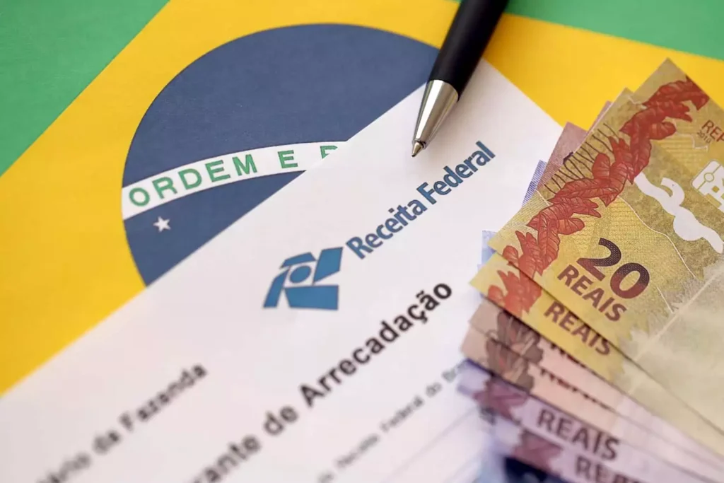 Simples Nacional ou Lucro Presumido: descubra a melhor opção para seu comércio.